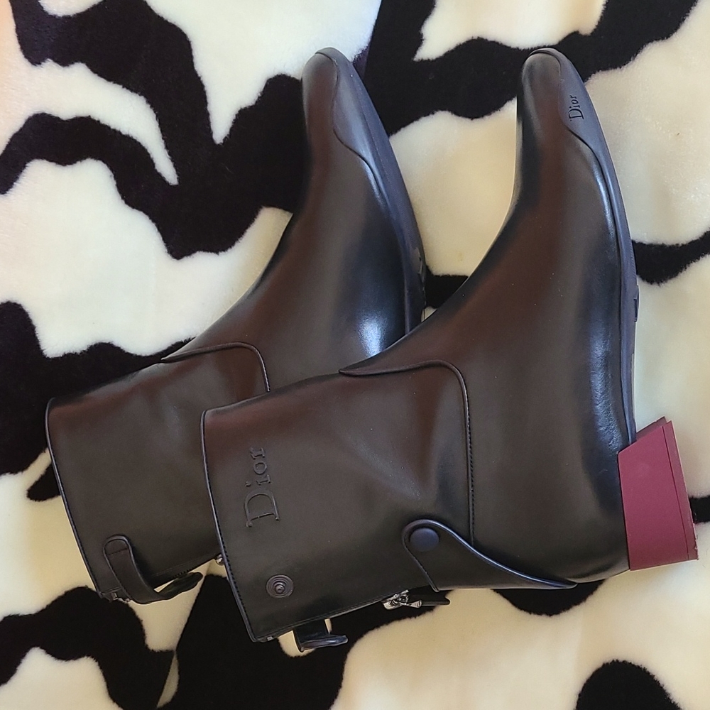Dior Leather Ankle Zipper Boots!!